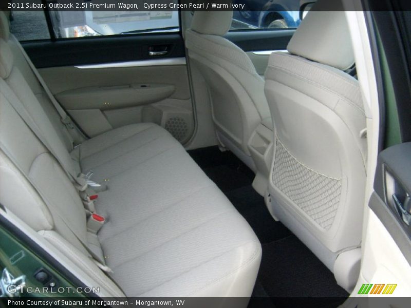 Cypress Green Pearl / Warm Ivory 2011 Subaru Outback 2.5i Premium Wagon