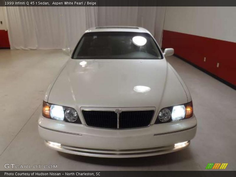 Aspen White Pearl / Beige 1999 Infiniti Q 45 t Sedan