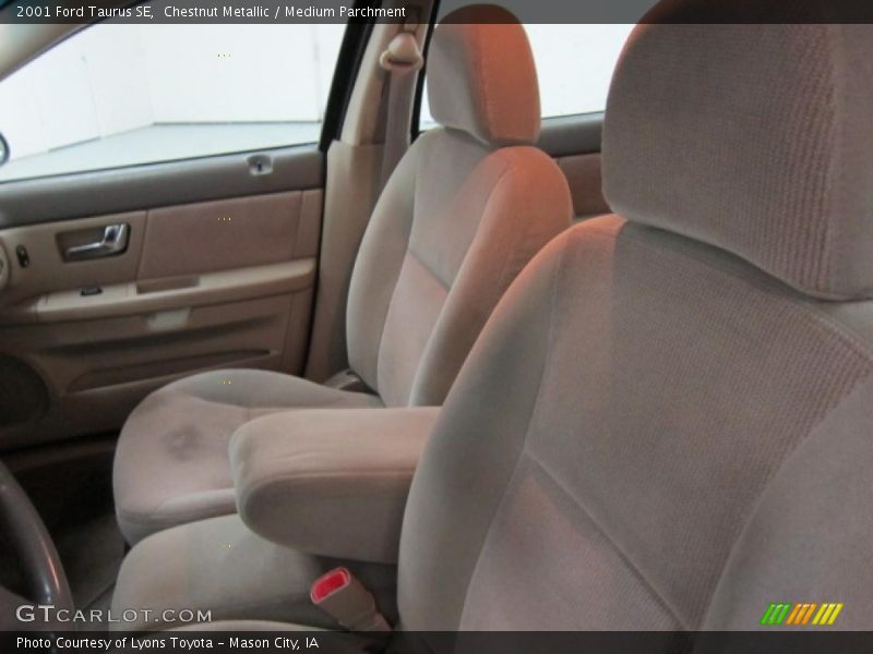  2001 Taurus SE Medium Parchment Interior