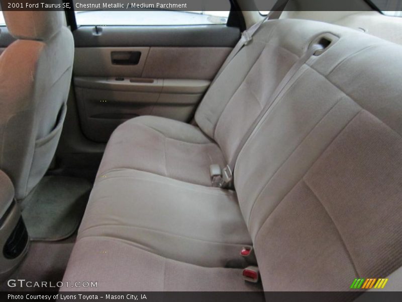  2001 Taurus SE Medium Parchment Interior