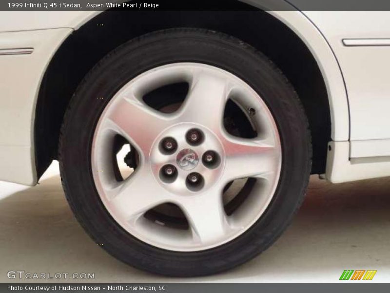  1999 Q 45 t Sedan Wheel