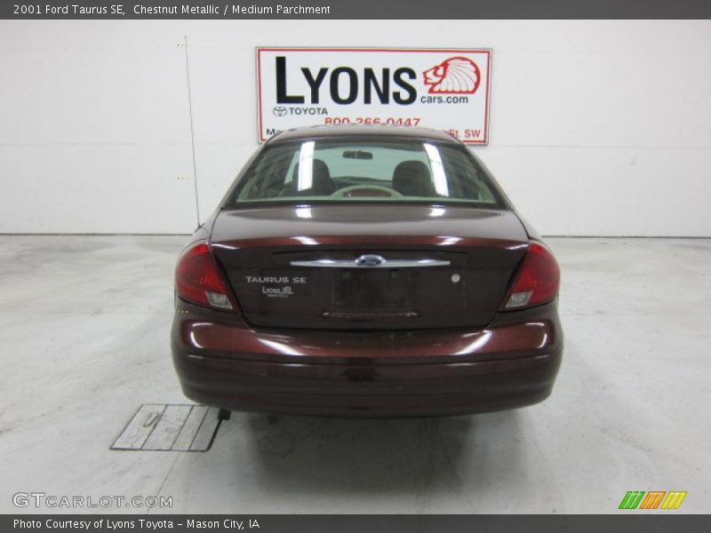 Chestnut Metallic / Medium Parchment 2001 Ford Taurus SE