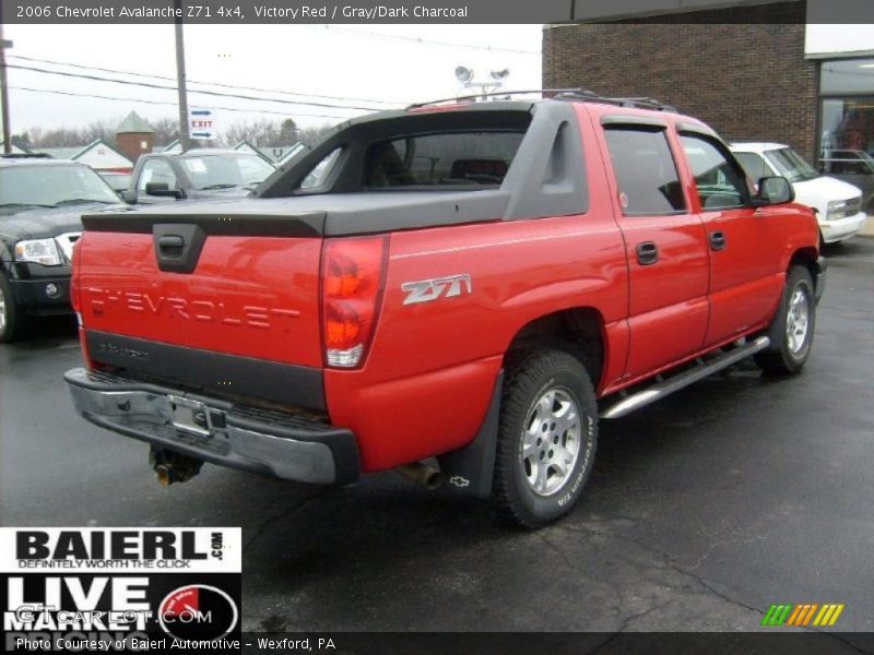Victory Red / Gray/Dark Charcoal 2006 Chevrolet Avalanche Z71 4x4