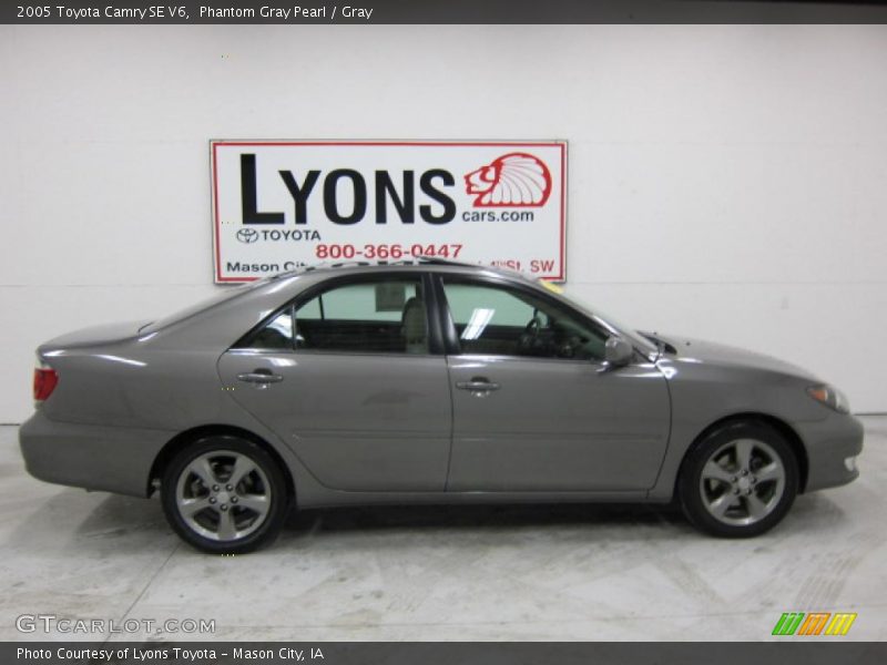 Phantom Gray Pearl / Gray 2005 Toyota Camry SE V6