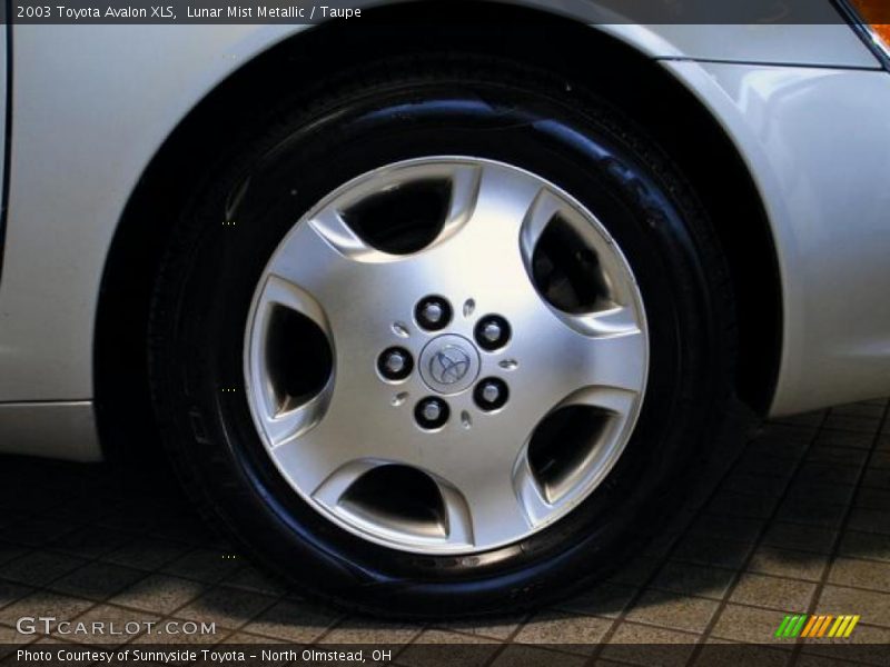 Lunar Mist Metallic / Taupe 2003 Toyota Avalon XLS