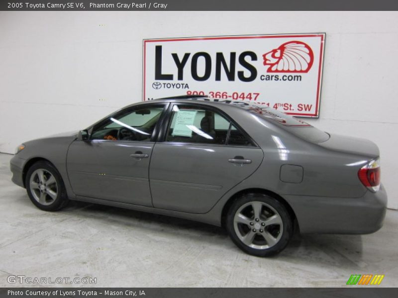 Phantom Gray Pearl / Gray 2005 Toyota Camry SE V6