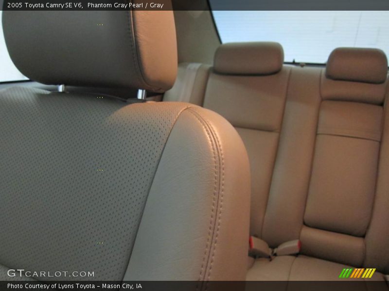 Phantom Gray Pearl / Gray 2005 Toyota Camry SE V6
