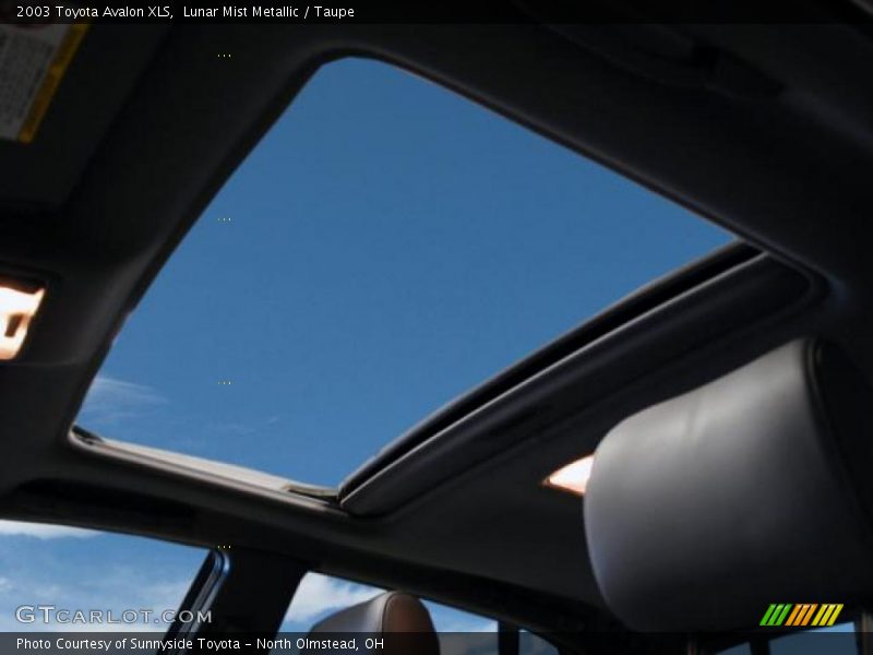Lunar Mist Metallic / Taupe 2003 Toyota Avalon XLS