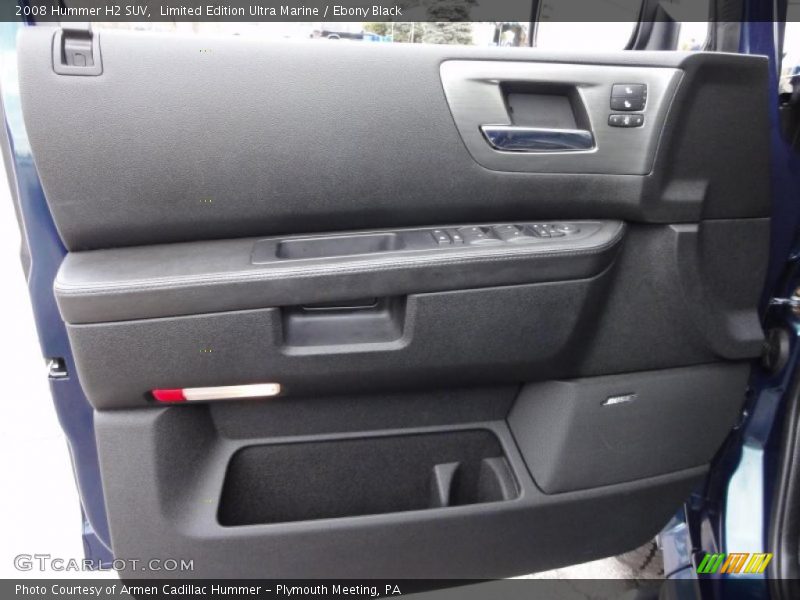 Door Panel of 2008 H2 SUV