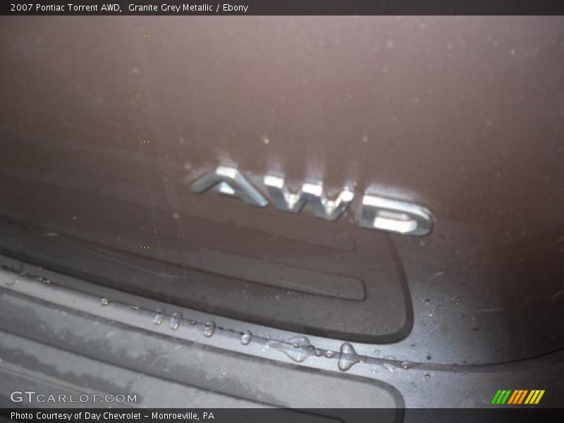Granite Grey Metallic / Ebony 2007 Pontiac Torrent AWD