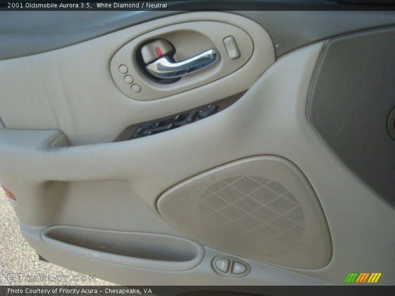 White Diamond / Neutral 2001 Oldsmobile Aurora 3.5