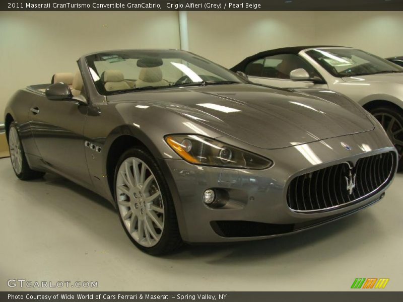 Grigio Alfieri (Grey) / Pearl Beige 2011 Maserati GranTurismo Convertible GranCabrio