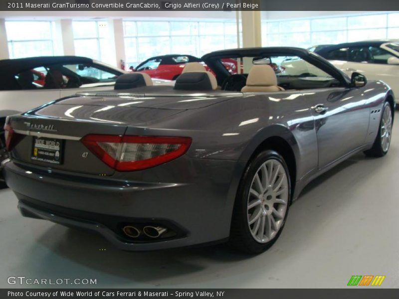 Grigio Alfieri (Grey) / Pearl Beige 2011 Maserati GranTurismo Convertible GranCabrio