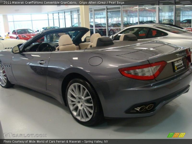 Grigio Alfieri (Grey) / Pearl Beige 2011 Maserati GranTurismo Convertible GranCabrio