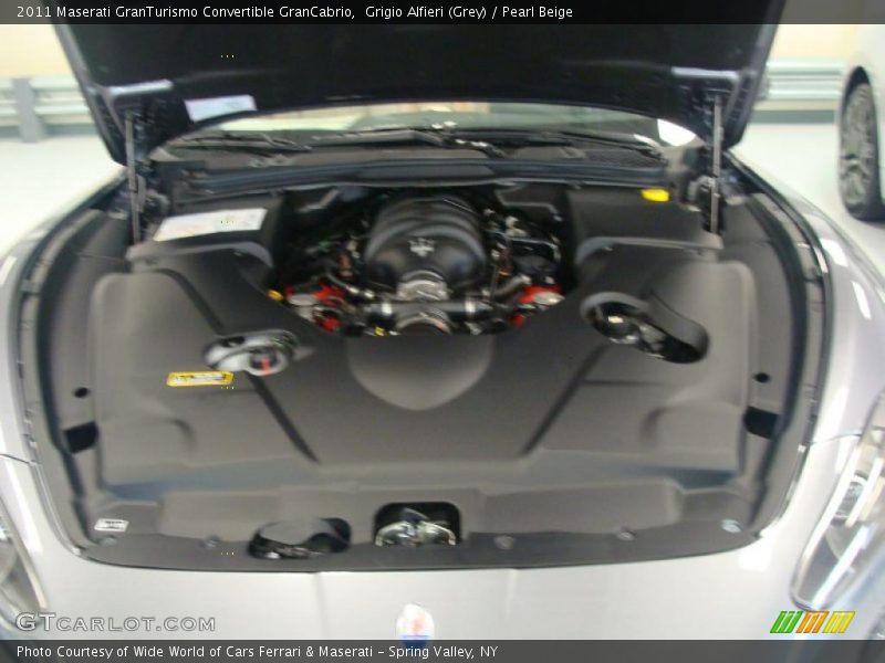 Grigio Alfieri (Grey) / Pearl Beige 2011 Maserati GranTurismo Convertible GranCabrio