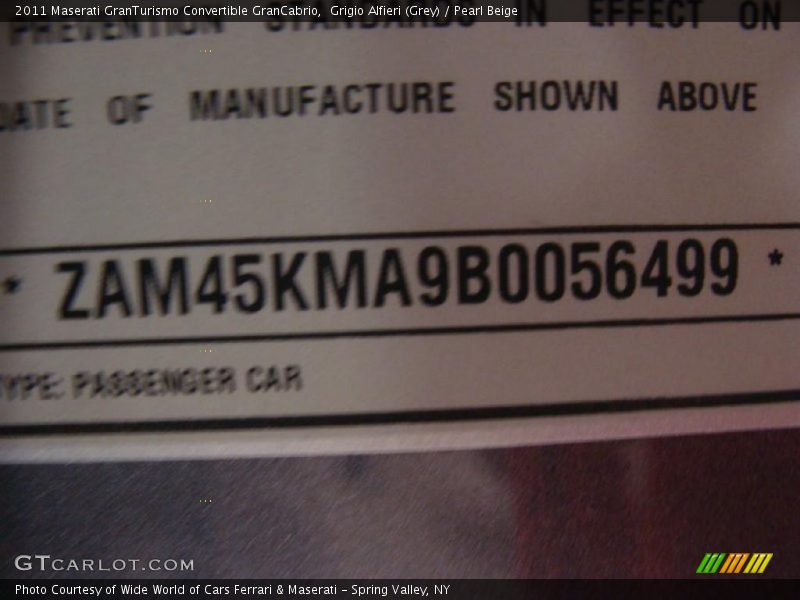 Grigio Alfieri (Grey) / Pearl Beige 2011 Maserati GranTurismo Convertible GranCabrio
