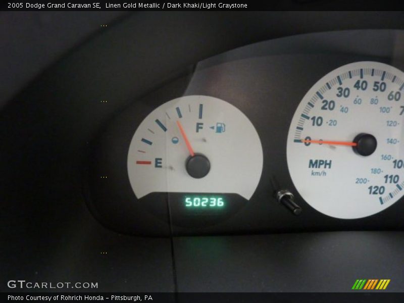 Linen Gold Metallic / Dark Khaki/Light Graystone 2005 Dodge Grand Caravan SE