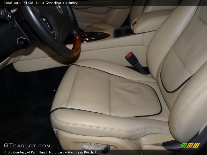 Lunar Grey Metallic / Barley 2008 Jaguar XJ XJ8