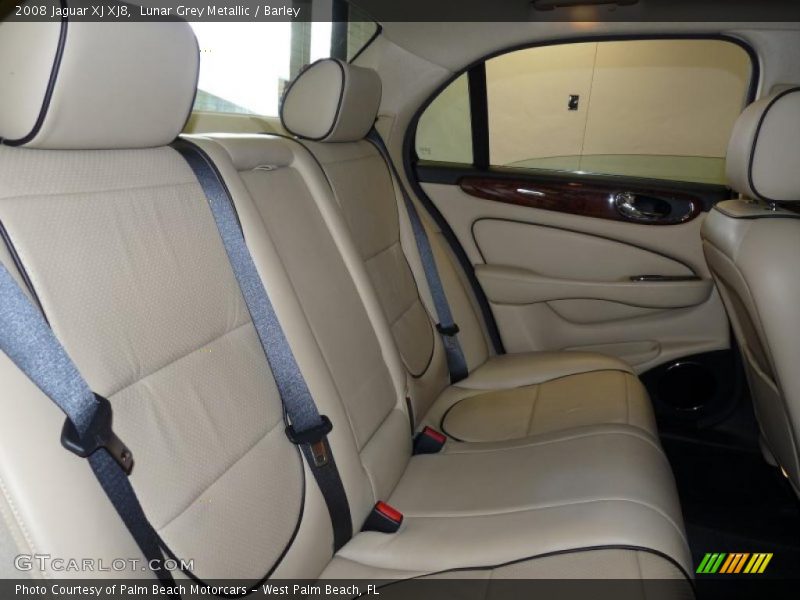 Lunar Grey Metallic / Barley 2008 Jaguar XJ XJ8