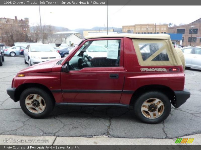 Sunset Red Metallic / Charcoal 1998 Chevrolet Tracker Soft Top 4x4
