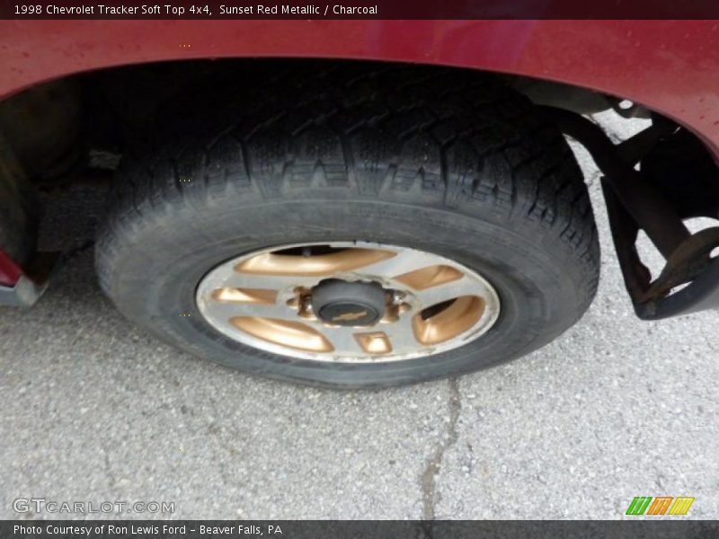 Sunset Red Metallic / Charcoal 1998 Chevrolet Tracker Soft Top 4x4