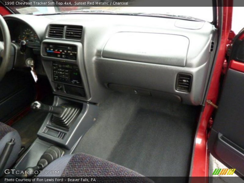 Sunset Red Metallic / Charcoal 1998 Chevrolet Tracker Soft Top 4x4