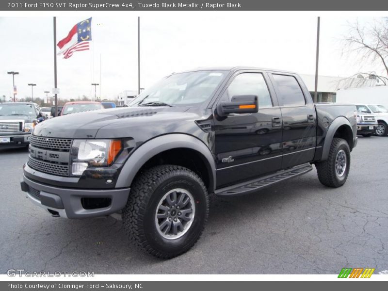 Front 3/4 View of 2011 F150 SVT Raptor SuperCrew 4x4
