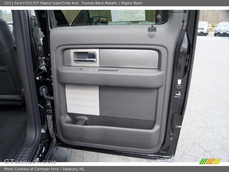 Door Panel of 2011 F150 SVT Raptor SuperCrew 4x4