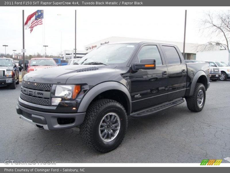 Front 3/4 View of 2011 F150 SVT Raptor SuperCrew 4x4