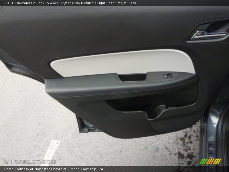 Cyber Gray Metallic / Light Titanium/Jet Black 2011 Chevrolet Equinox LS AWD