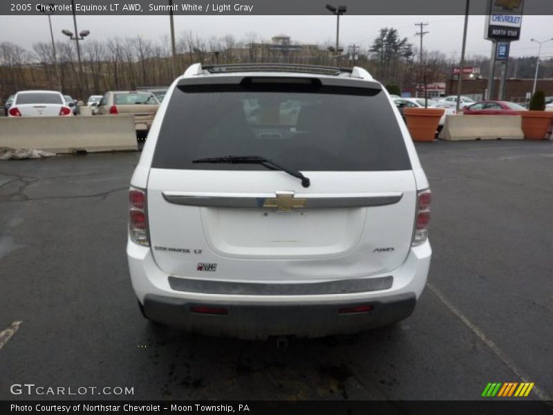 Summit White / Light Gray 2005 Chevrolet Equinox LT AWD
