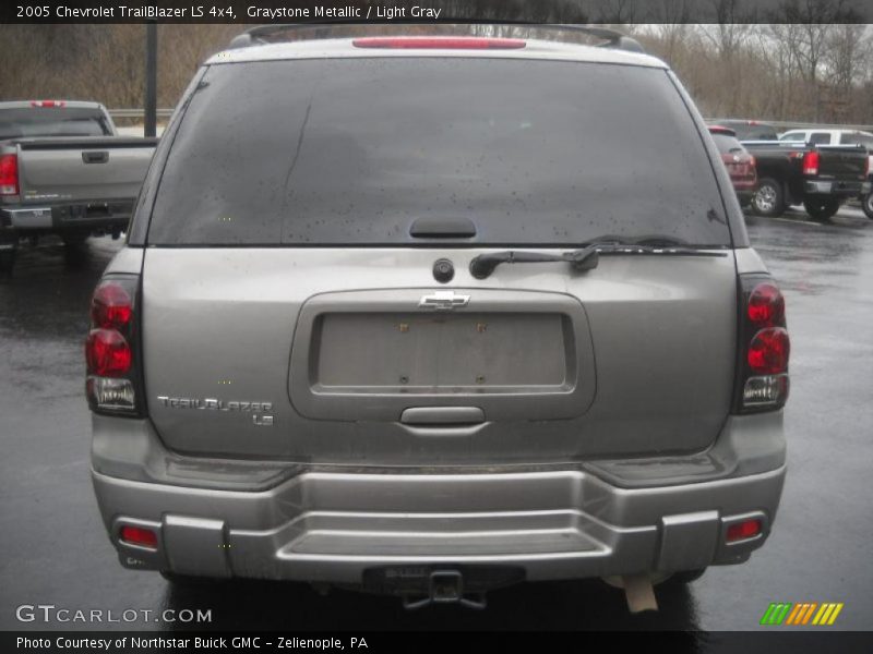 Graystone Metallic / Light Gray 2005 Chevrolet TrailBlazer LS 4x4