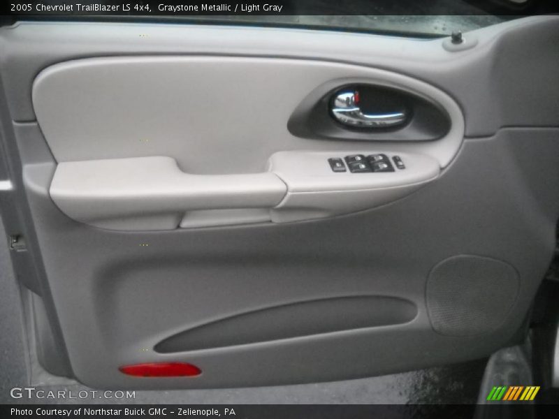 Graystone Metallic / Light Gray 2005 Chevrolet TrailBlazer LS 4x4