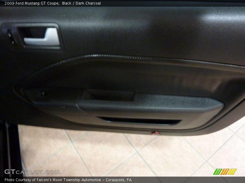 Black / Dark Charcoal 2009 Ford Mustang GT Coupe
