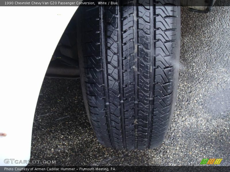 White / Blue 1990 Chevrolet Chevy Van G20 Passenger Conversion