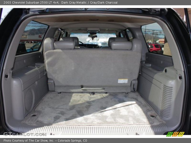 Dark Gray Metallic / Gray/Dark Charcoal 2003 Chevrolet Suburban 2500 LT 4x4