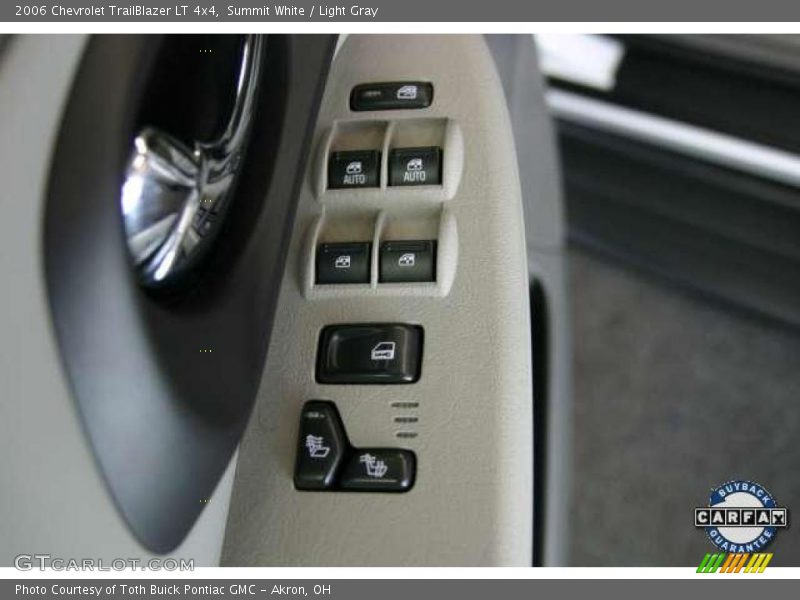 Summit White / Light Gray 2006 Chevrolet TrailBlazer LT 4x4