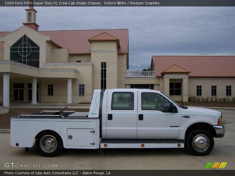 Oxford White / Medium Graphite 1999 Ford F450 Super Duty XL Crew Cab Dually Chassis
