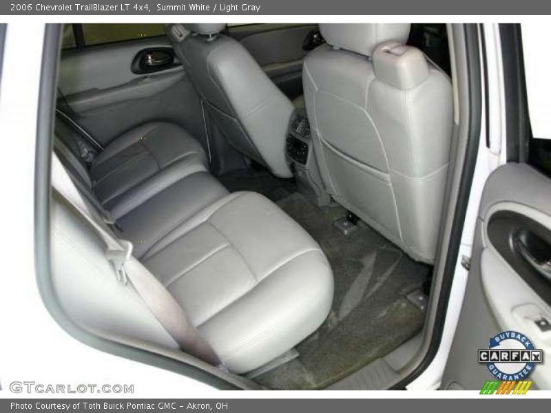 Summit White / Light Gray 2006 Chevrolet TrailBlazer LT 4x4