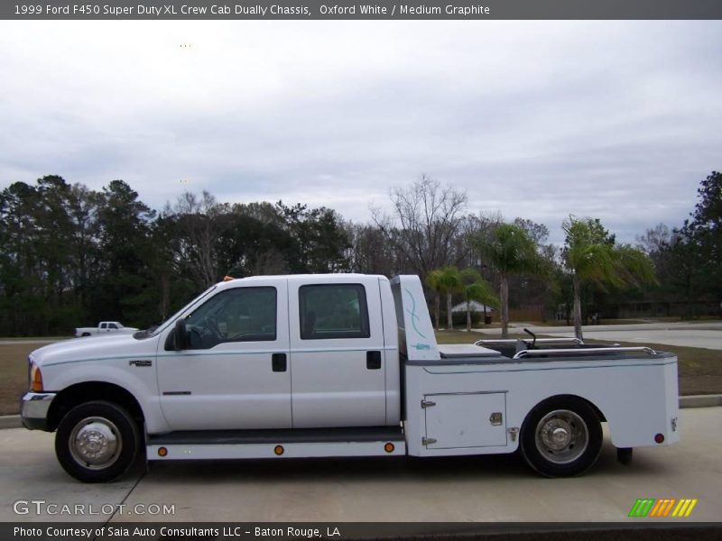 Oxford White / Medium Graphite 1999 Ford F450 Super Duty XL Crew Cab Dually Chassis