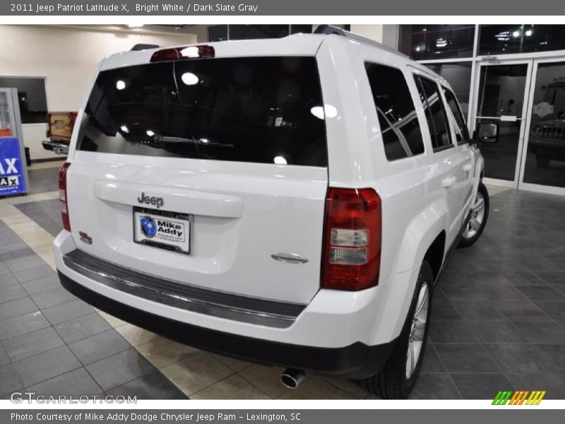Bright White / Dark Slate Gray 2011 Jeep Patriot Latitude X