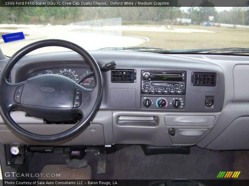 Oxford White / Medium Graphite 1999 Ford F450 Super Duty XL Crew Cab Dually Chassis