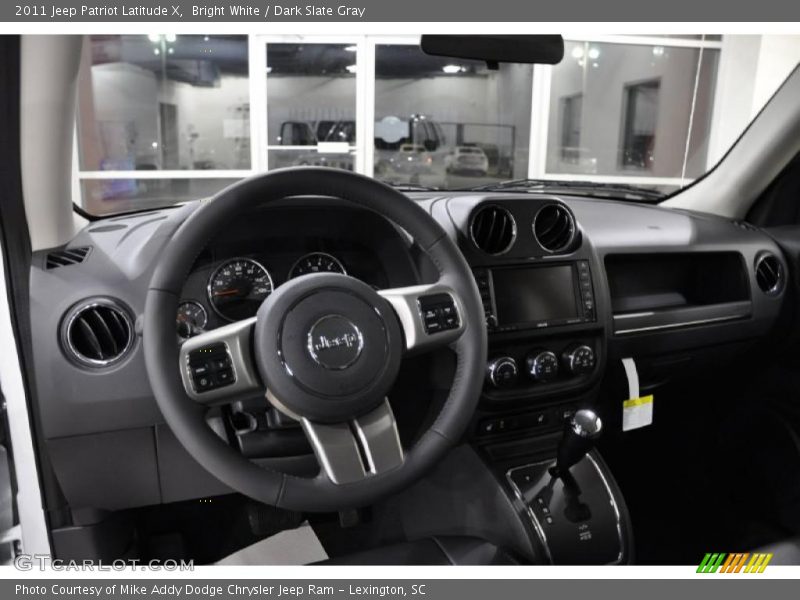 Bright White / Dark Slate Gray 2011 Jeep Patriot Latitude X