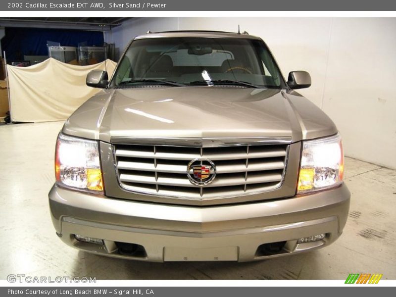 Silver Sand / Pewter 2002 Cadillac Escalade EXT AWD