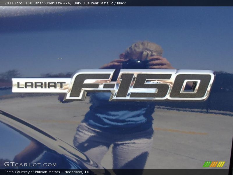 Dark Blue Pearl Metallic / Black 2011 Ford F150 Lariat SuperCrew 4x4