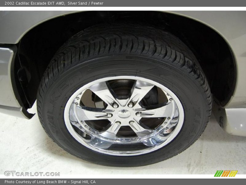 Silver Sand / Pewter 2002 Cadillac Escalade EXT AWD