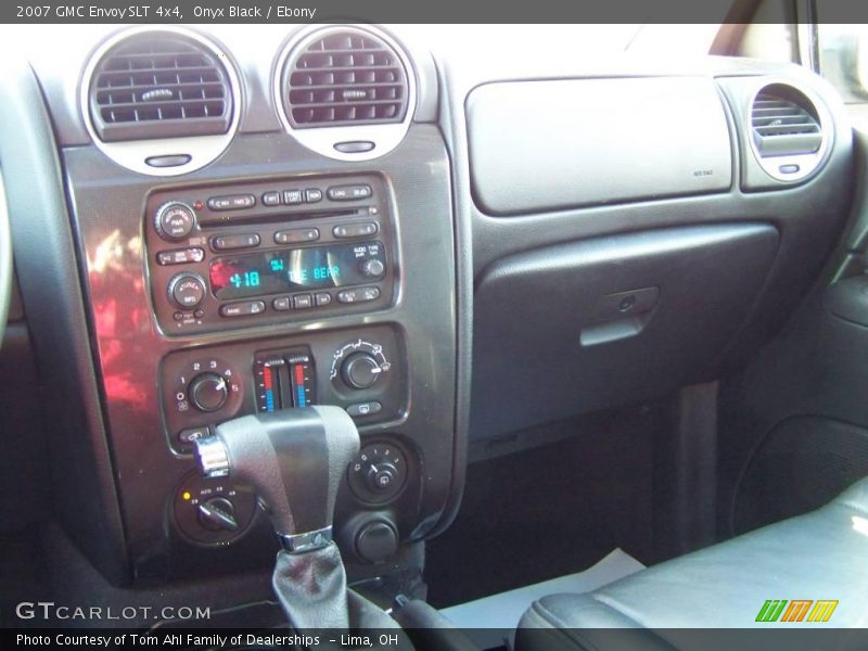Onyx Black / Ebony 2007 GMC Envoy SLT 4x4