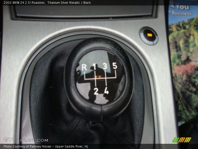 Titanium Silver Metallic / Black 2003 BMW Z4 2.5i Roadster