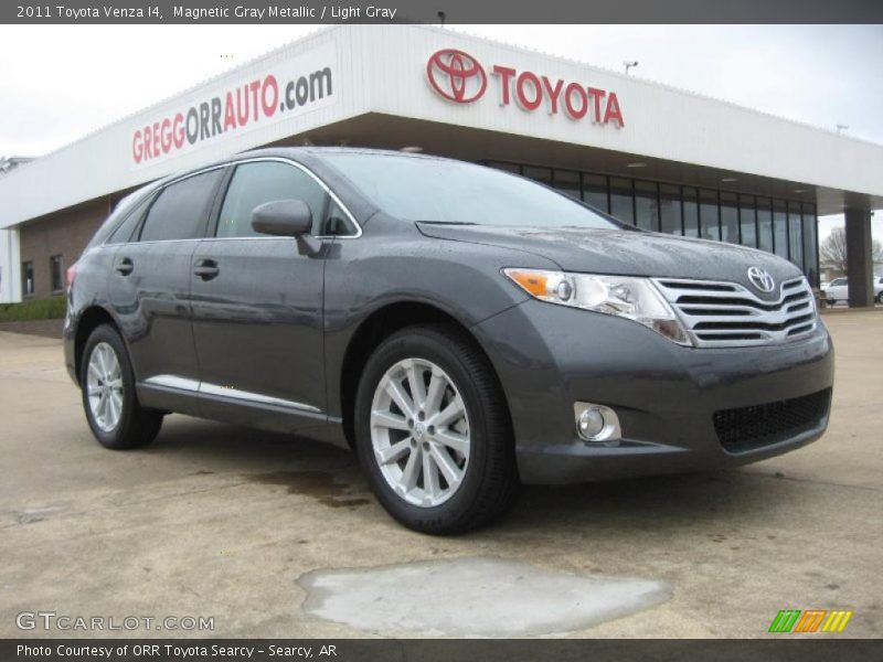 Magnetic Gray Metallic / Light Gray 2011 Toyota Venza I4