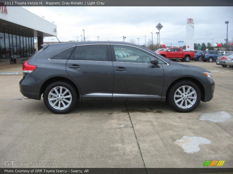 Magnetic Gray Metallic / Light Gray 2011 Toyota Venza I4